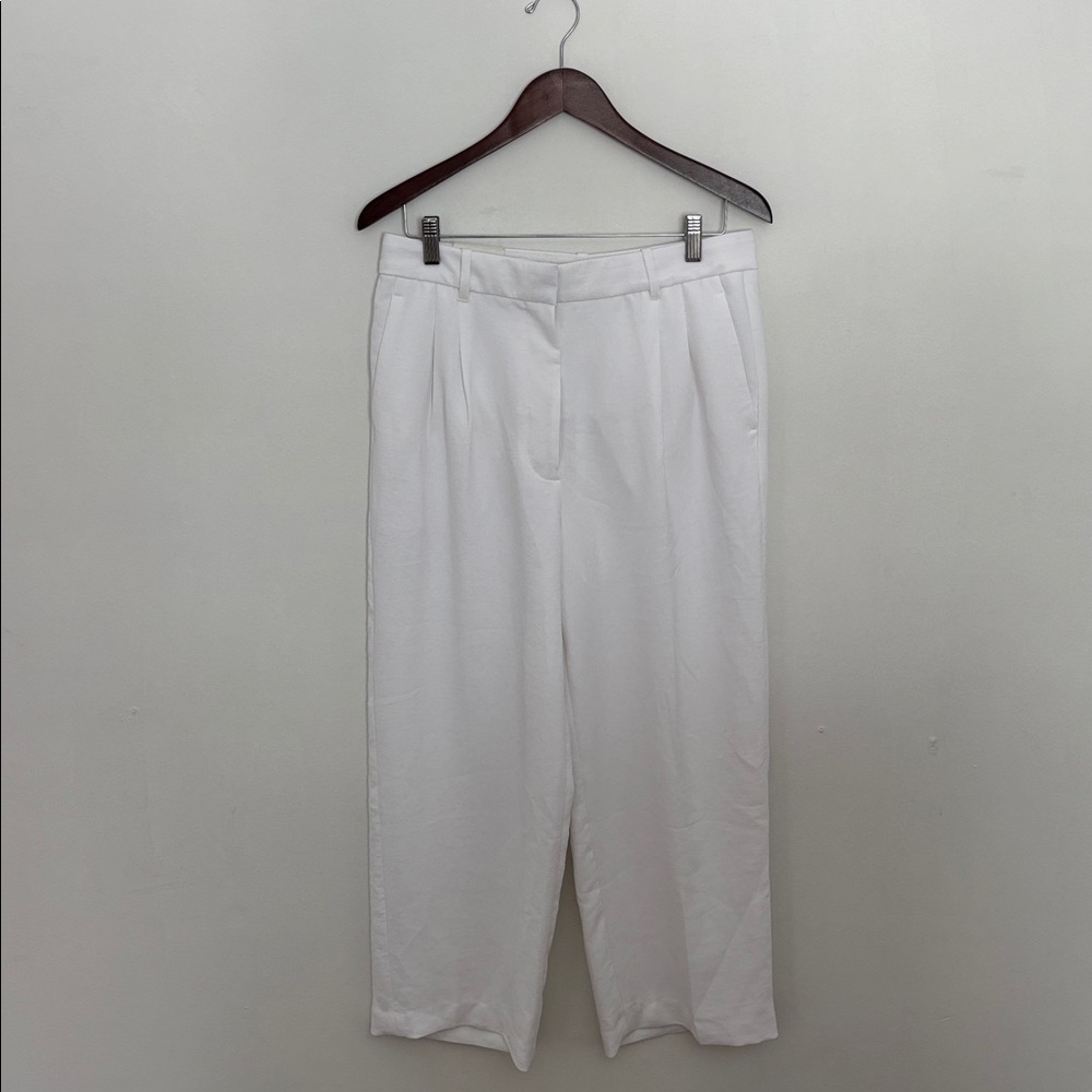 SOLD Aritzia « The Effortless Pant » - Picture 4 of 6